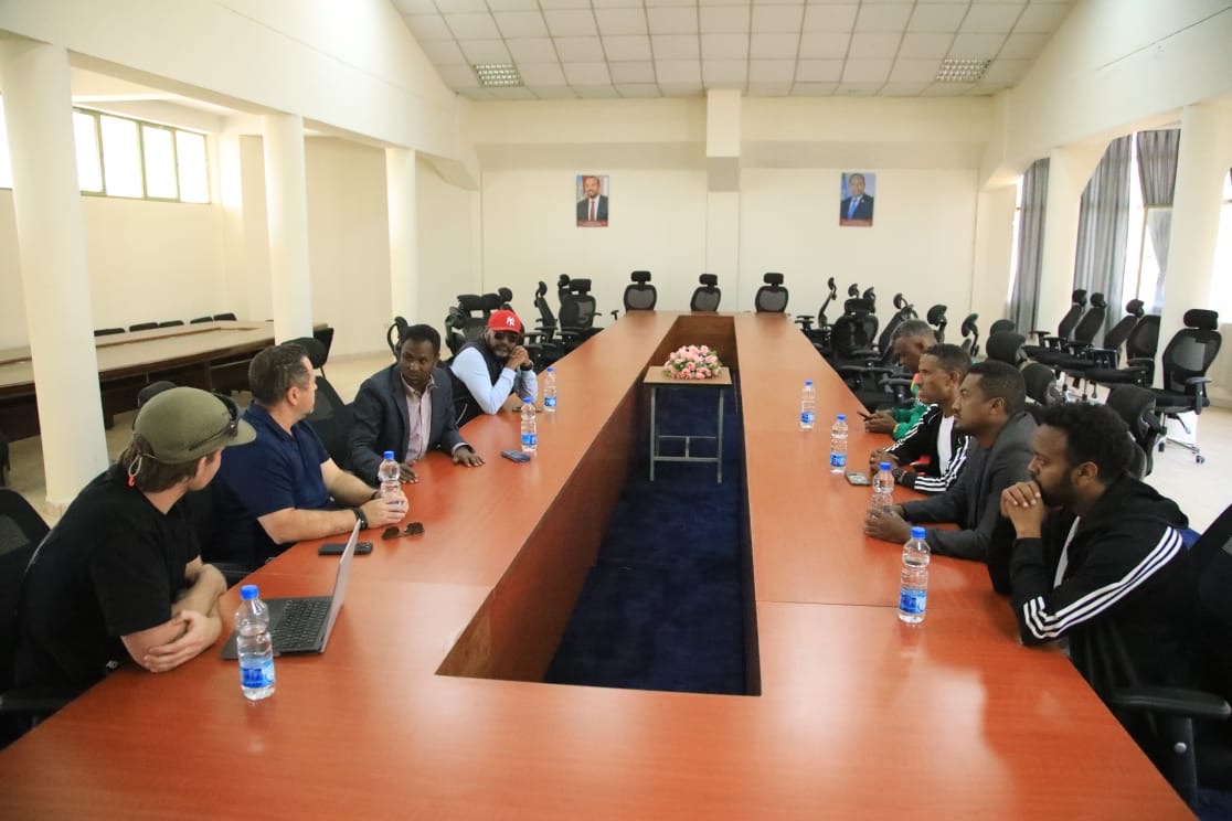 በሚስተር ስፔንሰር ባርደን የተመራ ልዑክ ቡድን በአዲስአበባ !